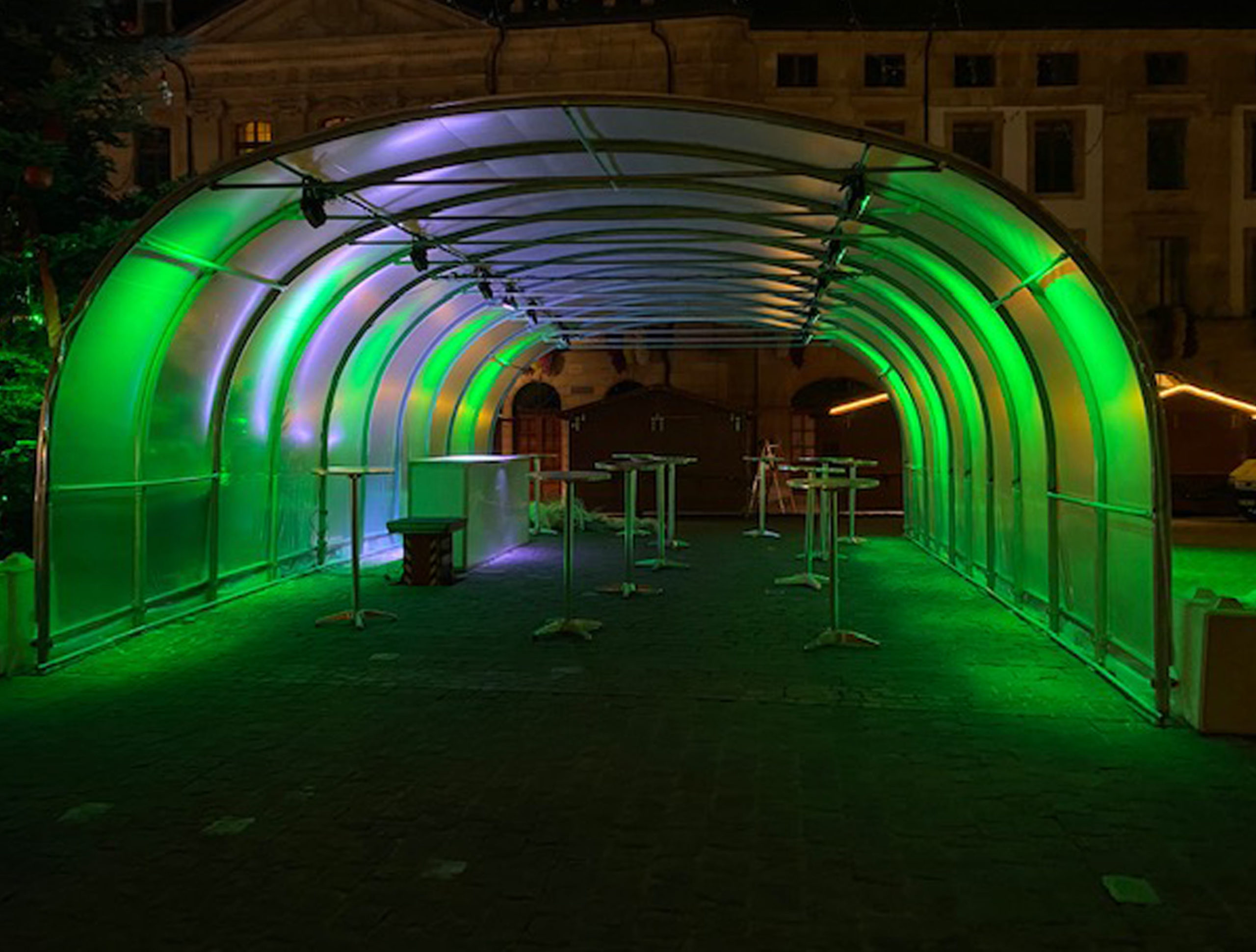 tunnel lumineux